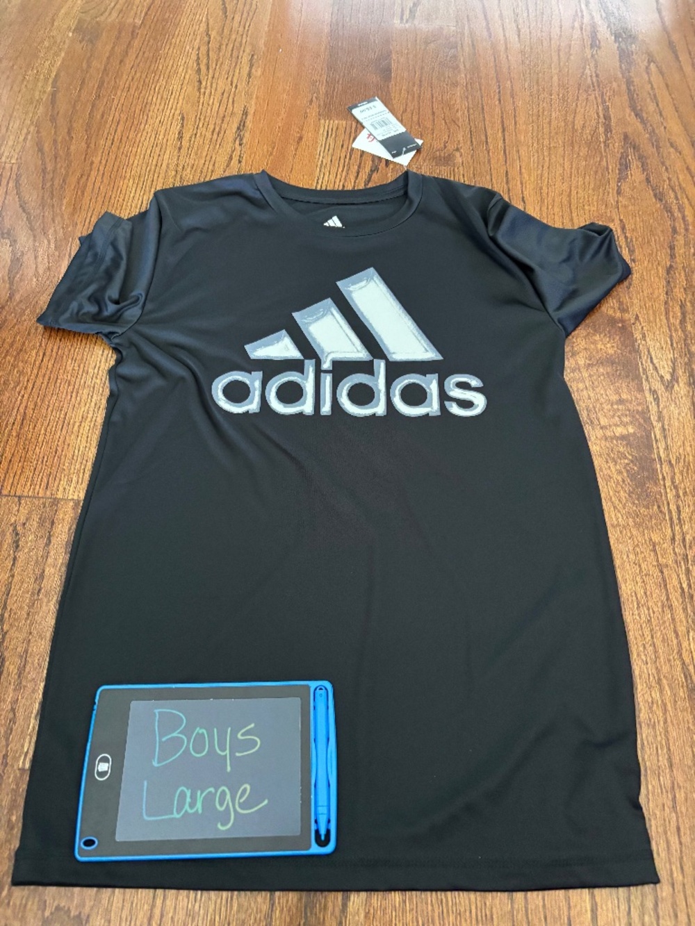 NWT Boys Adidas T-shirt Size L
